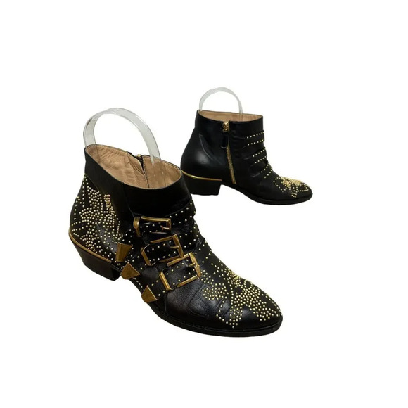 Chloe Susanna Studded Ankle Boots Size EU 37
US 7 Black Gold Leather Buckle - Picture 1 of 7